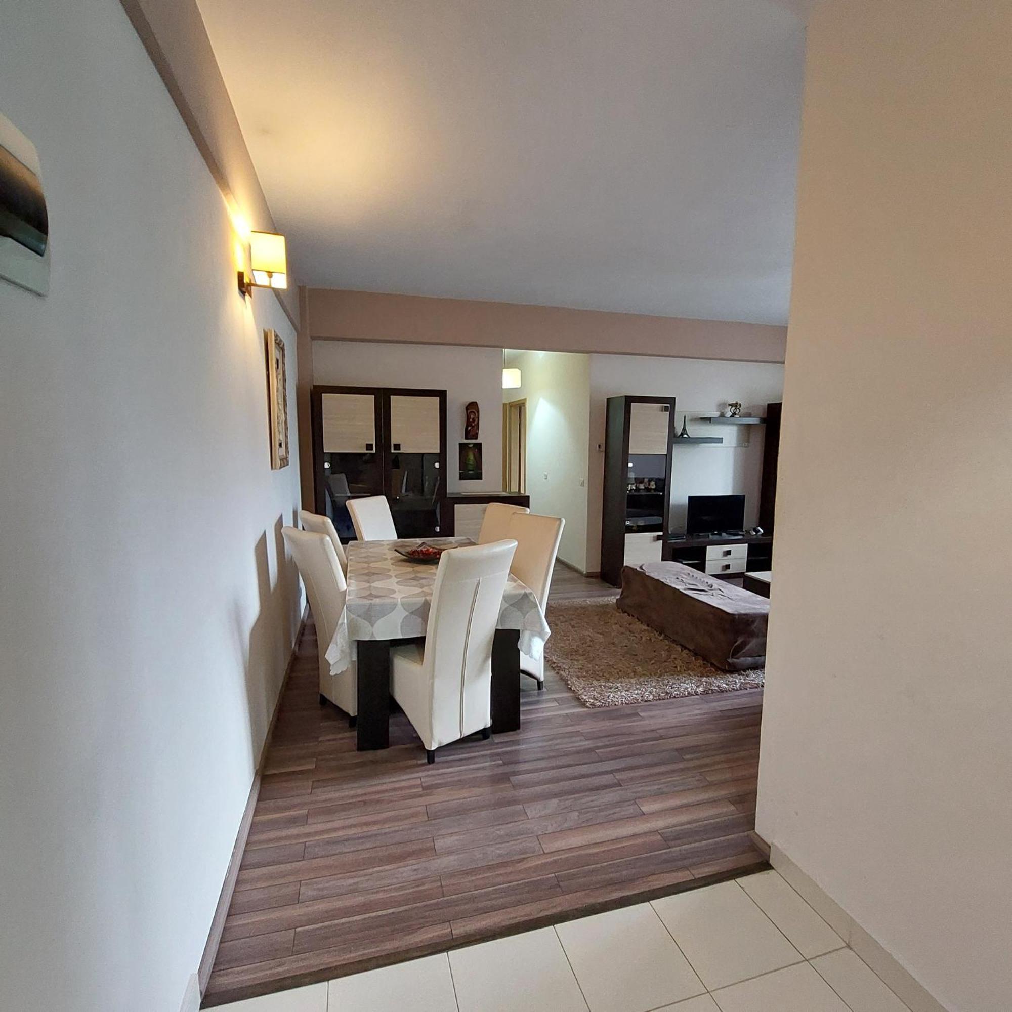 Bistriţa Apartament Very Big מראה חיצוני תמונה